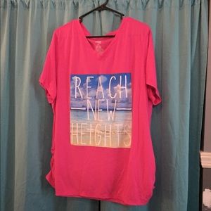 Pink beach t-shirt
